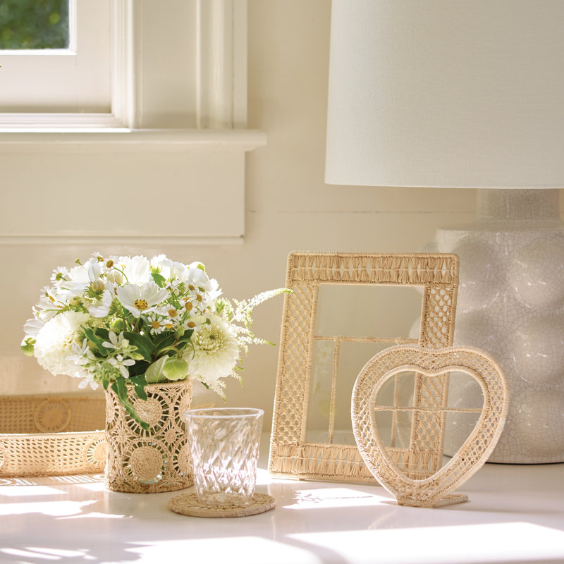 Natural Wicker 5x7 Tabletop Picture Frame