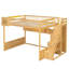 Grand lit mezzanine en bois avec escalier et garde-robe, tablettes de rangement et espace sous le lit