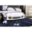 Lit simple avec design de voiture, finition ultrabrillante, structure en métal, ensemble de lattes, bleu et blanc pour une décoration de chambre à coucher d'aspect fantaisiste, refonte