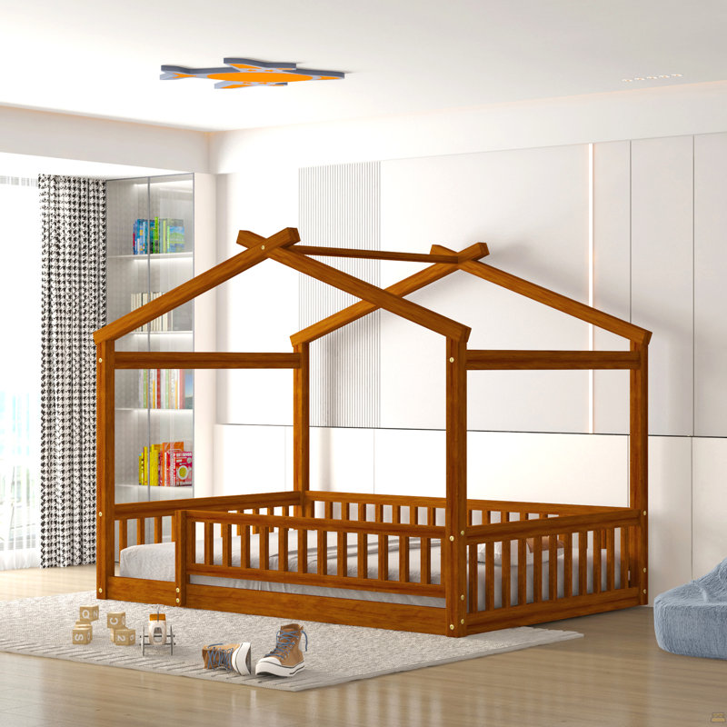 Structure de lit double en bois pleine grandeur avec clôture, Lit double, Noyer
