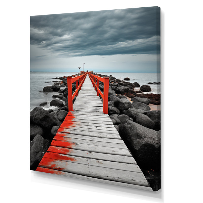 Beach Pier Perspect Black V sur toile, L 12 po x H 20 po, Toile tendue
