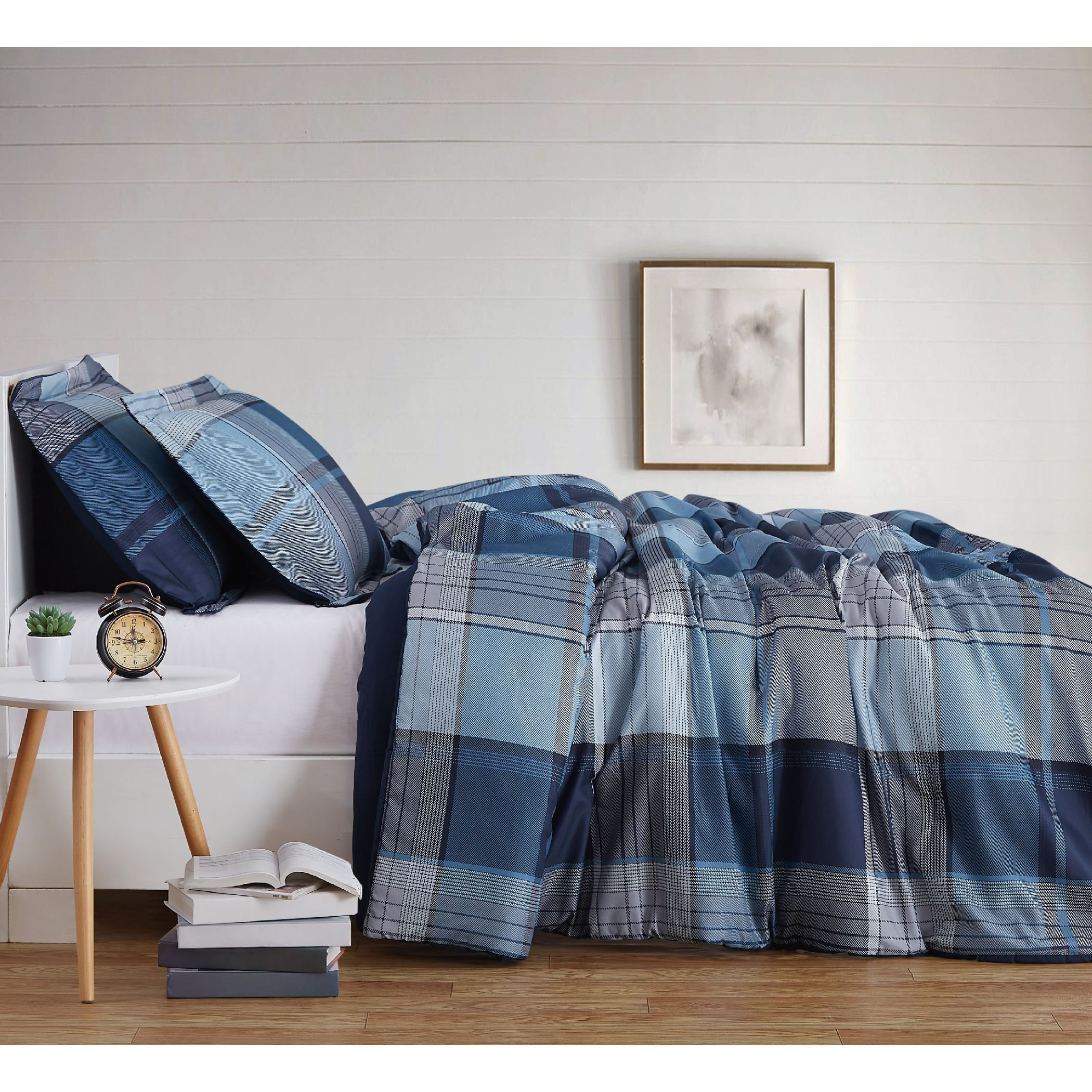 Truly Soft Trey Comforter Set, King, image size:2100x2100
