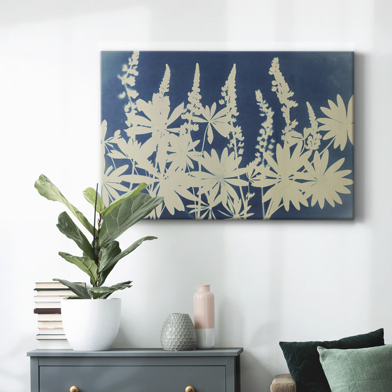 Lovely Lupine-Gallery, toile tendue, H 32 po x l 48 po