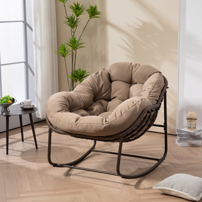 Chaise berçante d'extérieur, chaise berçante surdimensionnée en osier de patio, chaise berçante confortable avec coussin épais pour l'intérieur et l'extérieur, chaise longue moderne pour balcon, porche, jardin, cour arrière, kaki