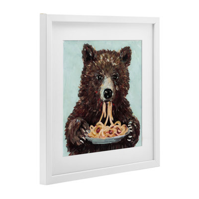 «Whimsical Bear & Spaghetti», reproduction encadrée sous verre, design par Studio Bautista