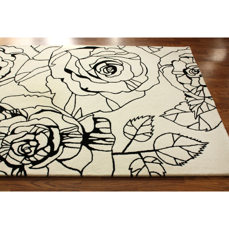 Jacieon Floral Indoor Rug, 5' x 6'4"