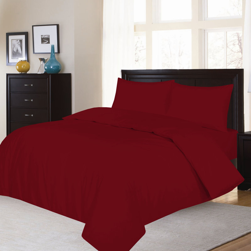 Aubrei Solid Colour Duvet Cover Set with Pillowcases, Kingsize - 2 Standard Pillowcases, Burgundy