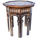 Table d'appoint en nacre fabriquée à la main