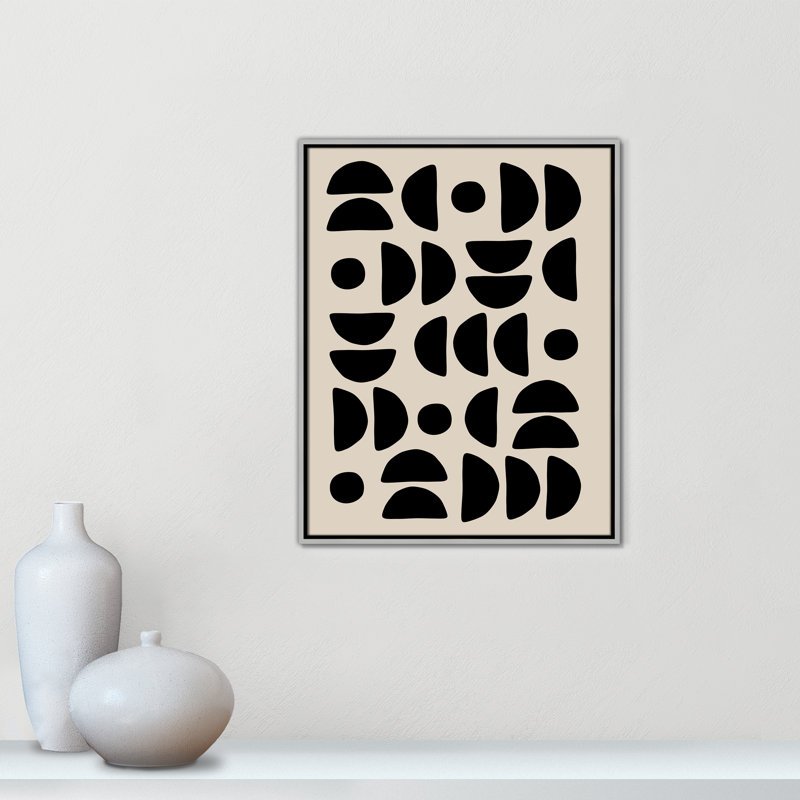 Motif géométrique semi-circulaire de Ristova, Framed Canvas, Flottant argent, 23.5'' W x 29.5'' H