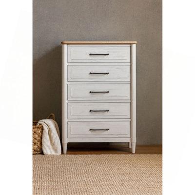 Petite commode pour adolescent