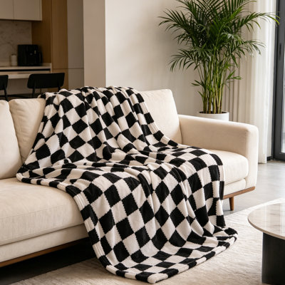 Simple All Season Soft And Comfortable Checkerboard Fleece Throw Blanket, Suitable For Sofa&Bed.