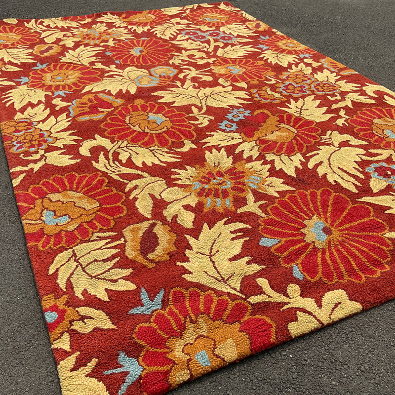 Wool Floral Indoor Rug, Rectangle 6'6" x 10'