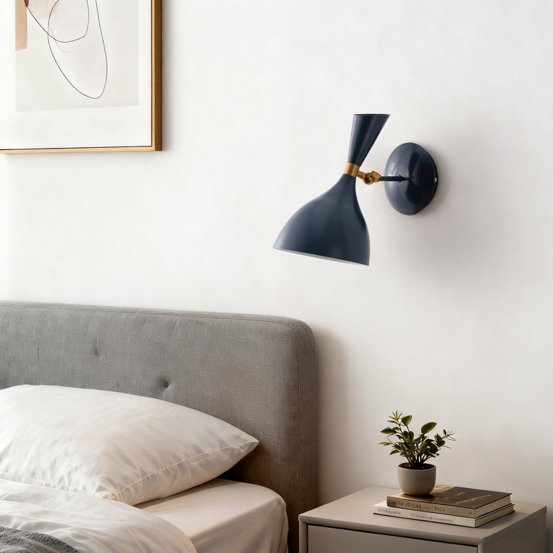 Bloomsdale 1 - Light White/Brass Gold Wallchiere, Navy