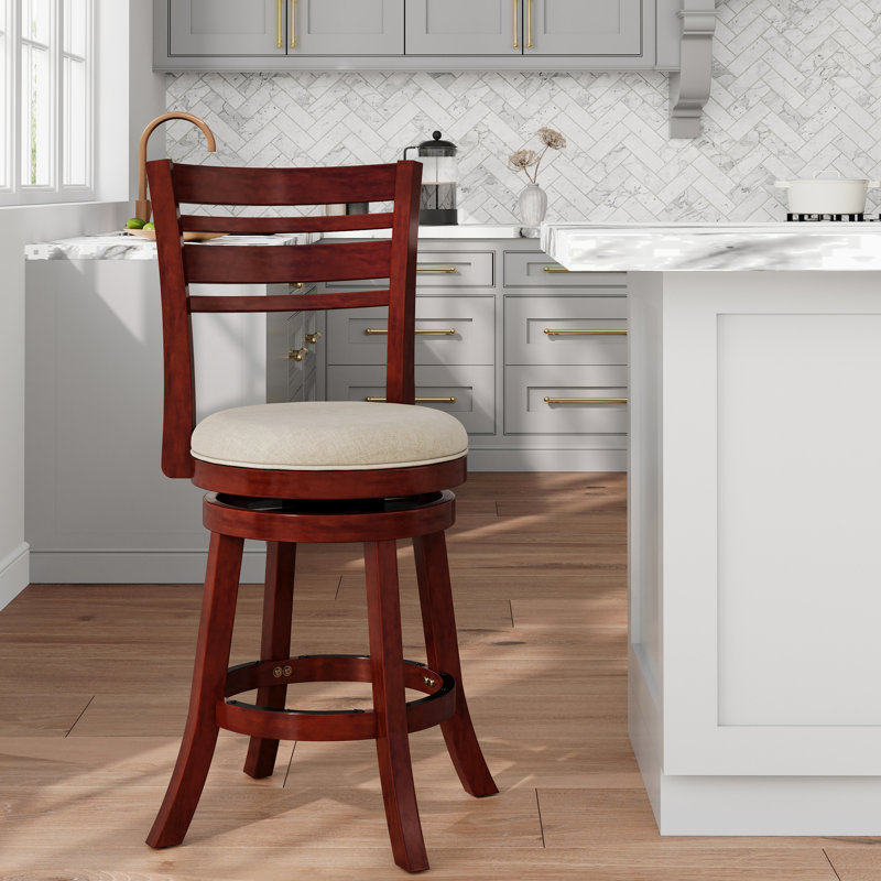 Tabouret de comptoir avec dossier pivotant à lattes, finition cerisier, siège beige, tabouret pivotant à hauteur d'ambiance, dossier, choix populaire en tissu