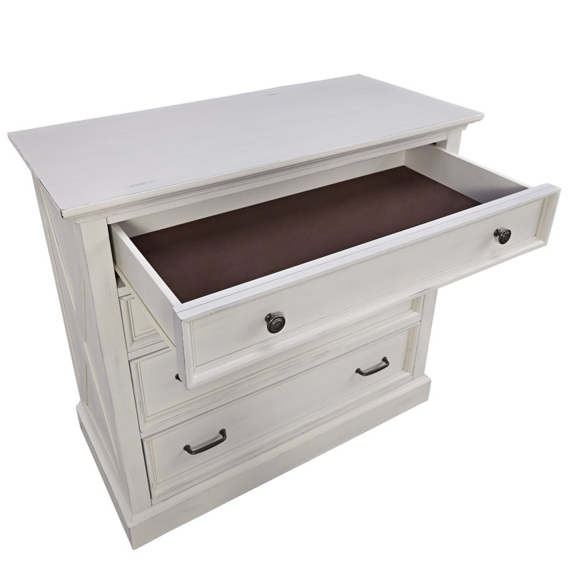 Lana Solid Wood Piece Bedroom Set, King