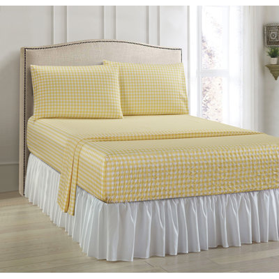 Anti-Wrinkle Soft Microfiber Gingham Toile BedTite Tight Grip Sheet Set