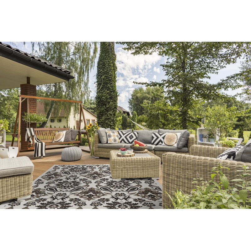 Tapis d'intérieur / extérieur brun Ramos, Rectangle 5 pi 3 po x 7 pi 7 po