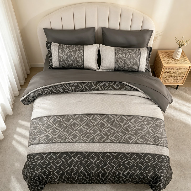 Ensemble de couette bohème gris foncé Queen 7 pièces dans un sac