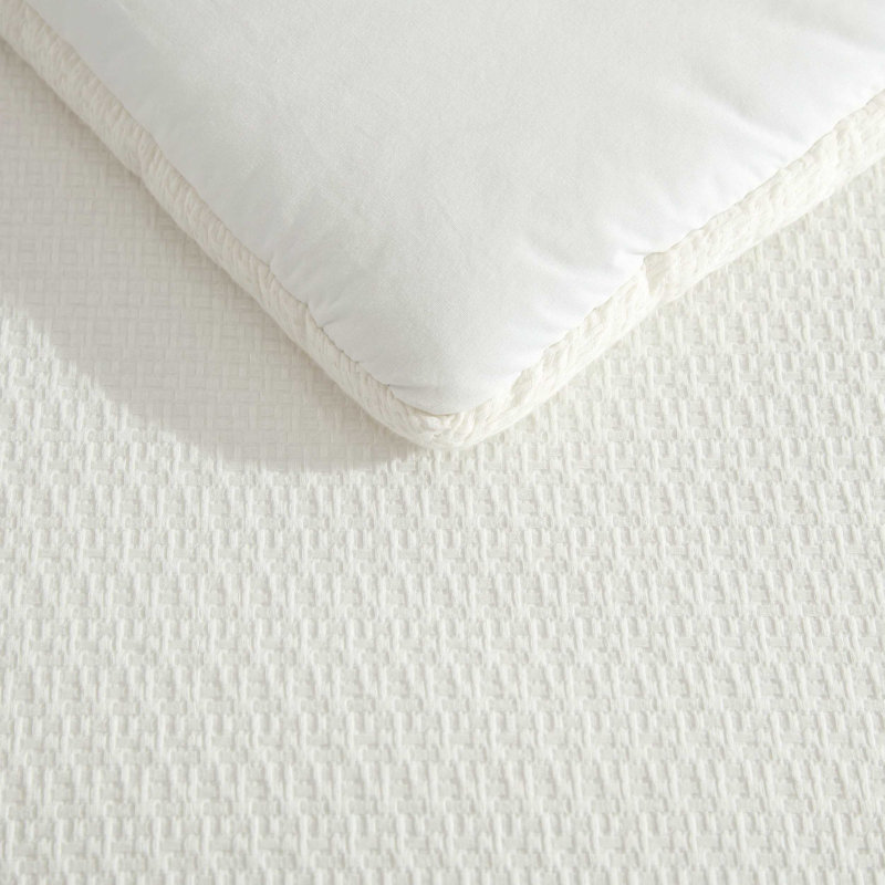 Vera Wang Threaded Basketweave Cotton White Comforter Set, Queen Comforter + 2 Standard Shams