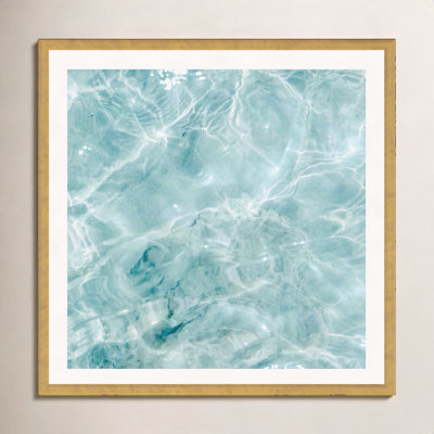 Tupper Clear Blue Water Colorful Ocean