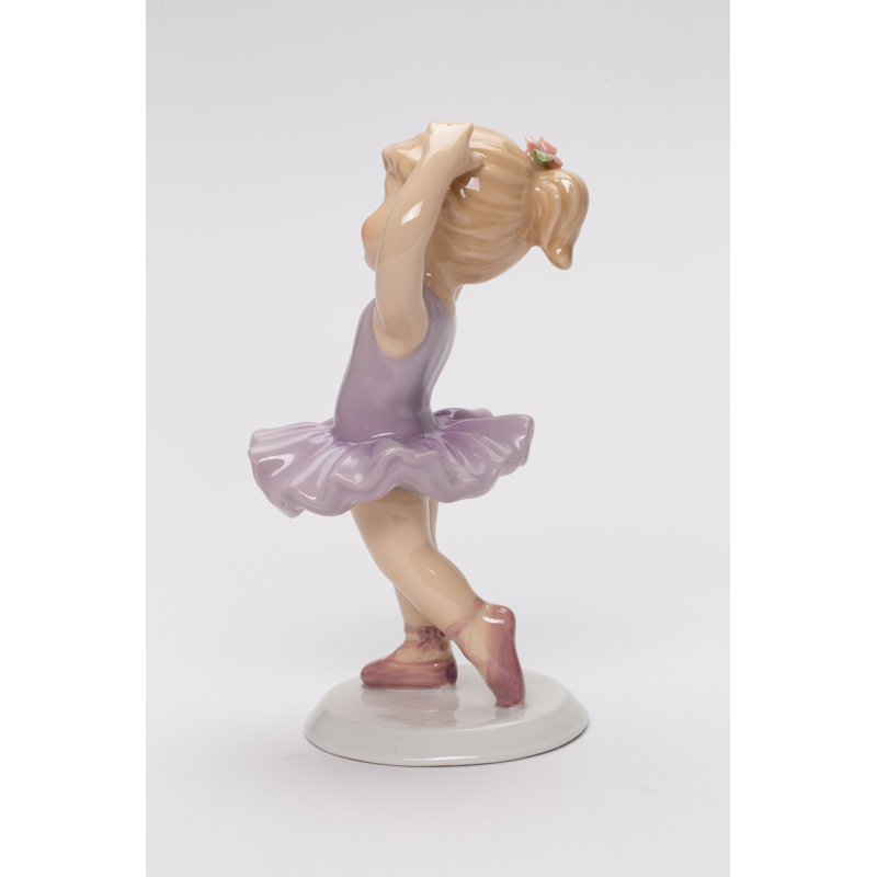 People Figurines & Sculptures