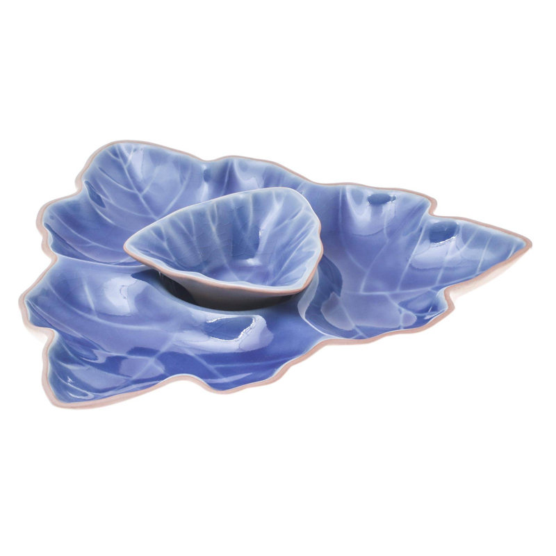 Assiette hors-d’œuvres 11" à feuille d’érable fait main Annis, Mauve