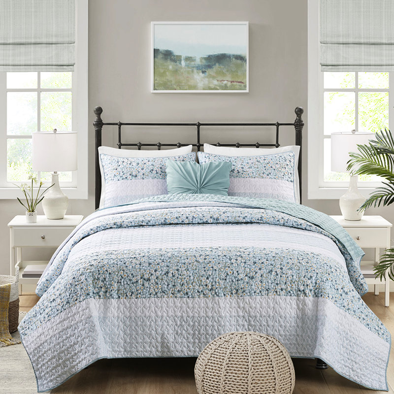 Ensemble de courtepointe 4 pièces Seersucker pour très grand / très grand lit avec coussin décoratif - Design à motif floral