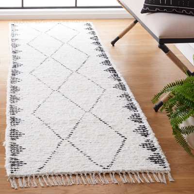 Anaid Hand Woven Cotton Geometric Rug