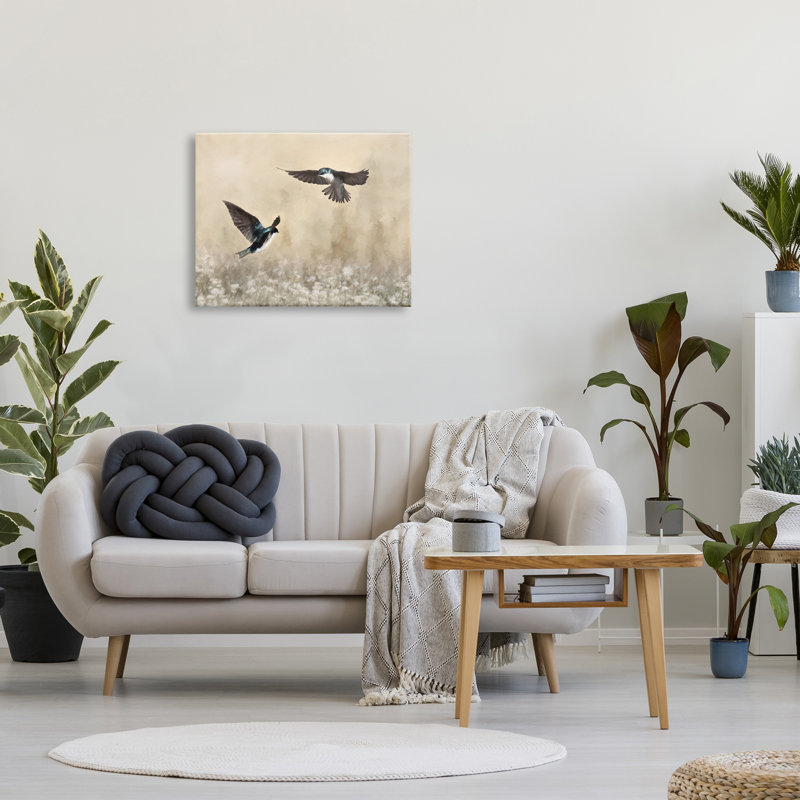Deux oiseaux qui volent dans la nature par Lori Deiter - Photographie sur toile tendue, H 24 po x l 30 po x P 1,5 po