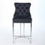 Ensemble de 2 tabourets de bar noirs de 25 po de hauteur de comptoir, chaises d'îlot de cuisine rembourrées en velours moderne avec dossier à boutons, garniture de rivets et pieds en métal chromé | Idée cadeau-375297816