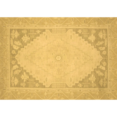 Tapis carré brun de 5 pi x 5 pi fabriqué à la machine Southwestern