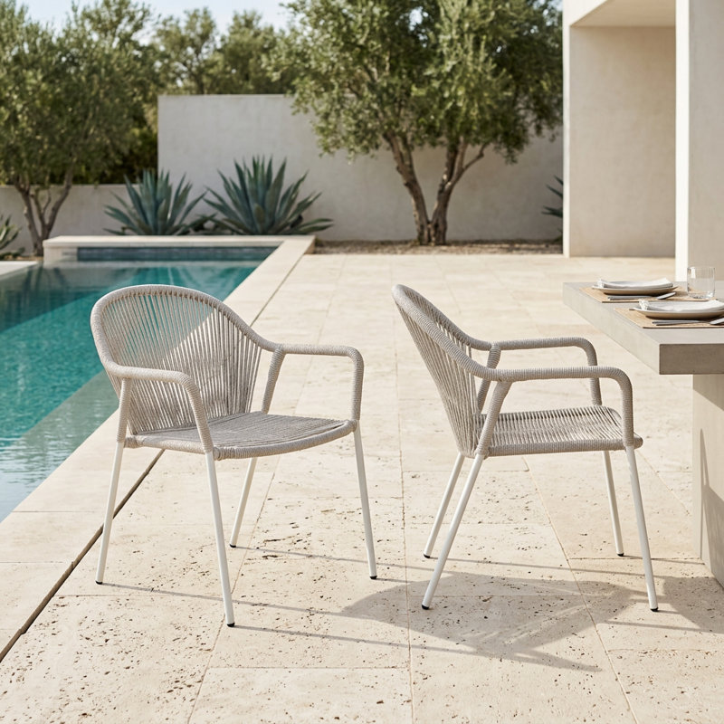 Chaise de patio pour terrasse empilable toutes saisons Ridge - extérieur et intérieur - fauteuils en rotin corde - blanc / acier thermolaqué nuageux