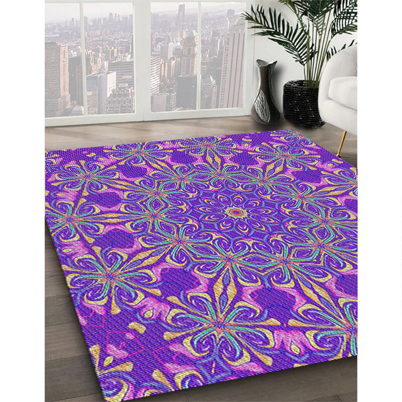 Geometric Indoor Rug, Round 3'