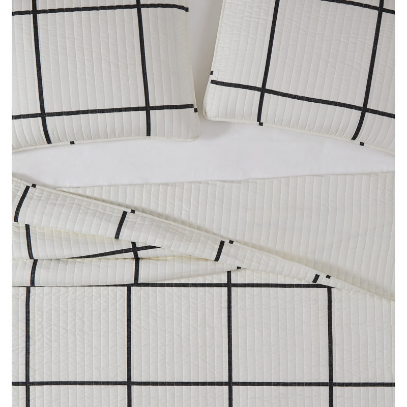 King Black and White Microfiber Windowpane Quilt Set