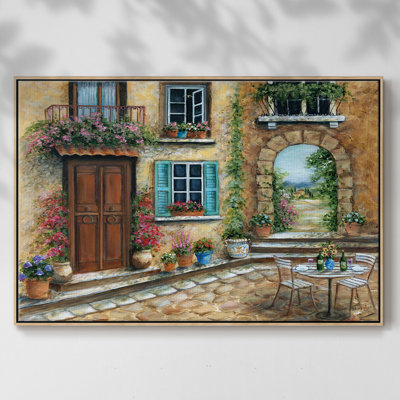 " Tuscan Courtyard "