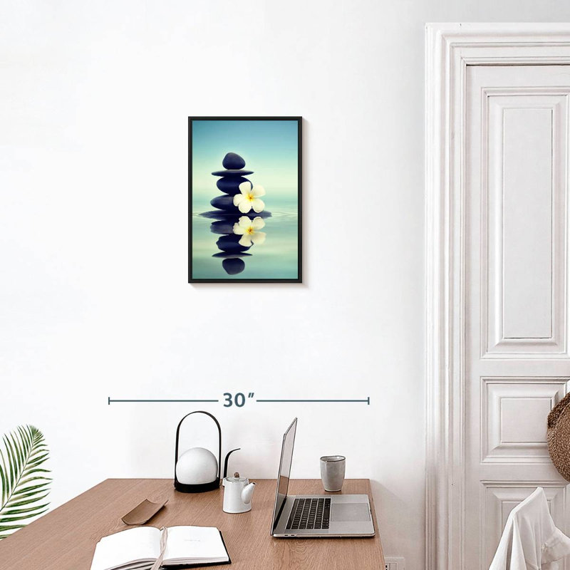 Fleur Zen Lei, 13 po x 19 po, Cadre flottant noir