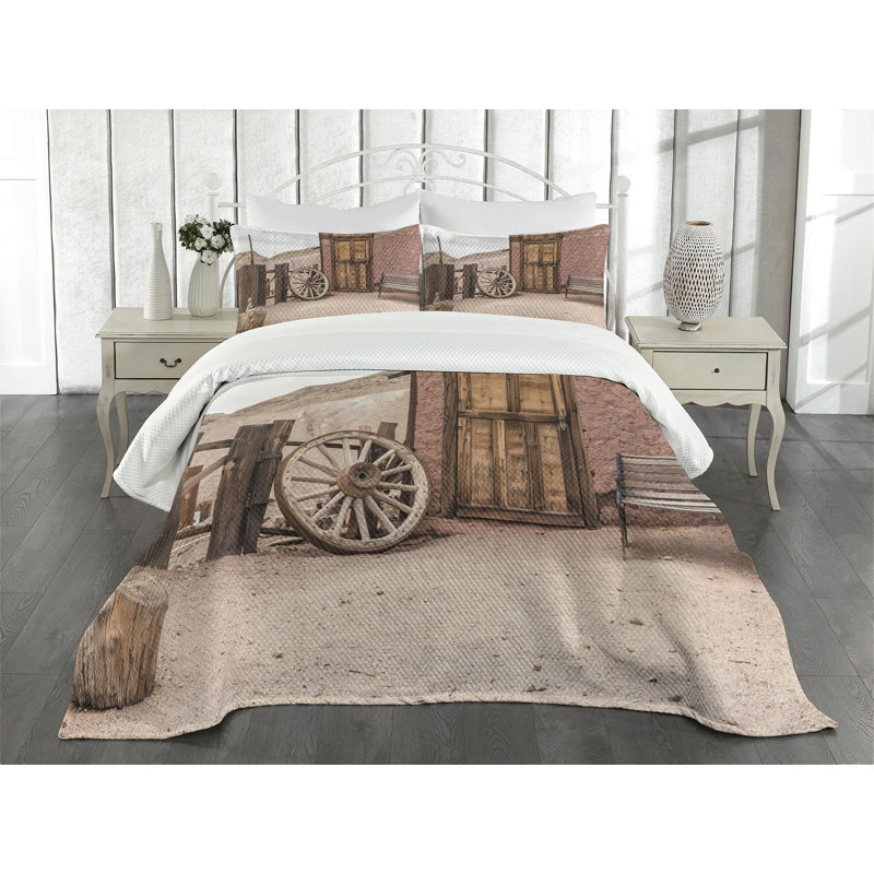 White Quilted Queen Bedspread Set with Pillow Shams