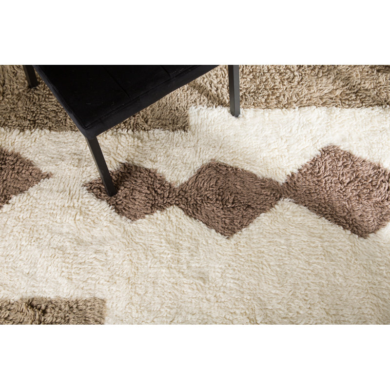 Hand Woven Area Rug, Rectangle 252 x 350cm
