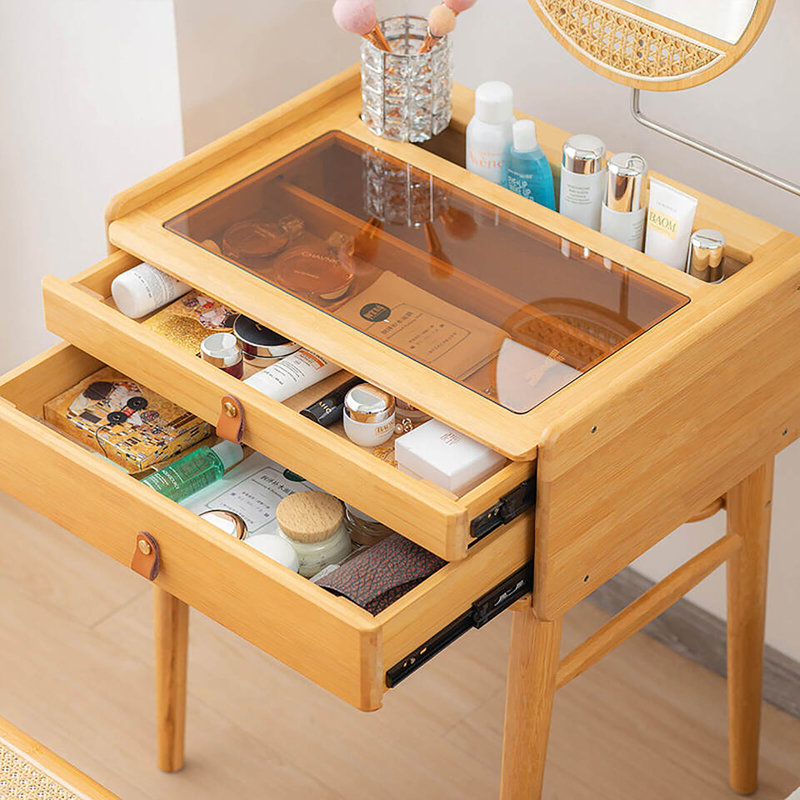 Alishaa Vanity
