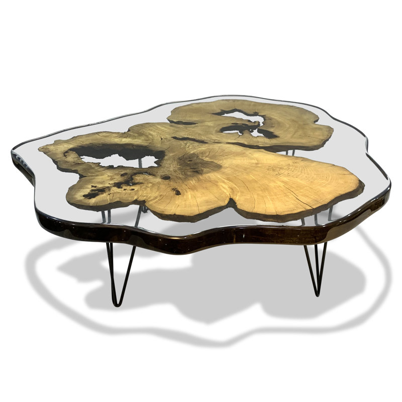 Table basse en bois massif Amorphous