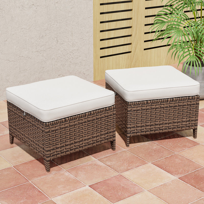 Ensemble de 2 repose-pieds d'extérieur en osier brun avec coussins amovibles en oléfine, Beige