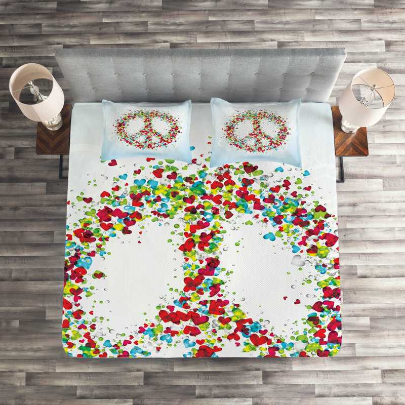 Groovy Polyester Coverlet, Queen Bedspread + 2 Shams