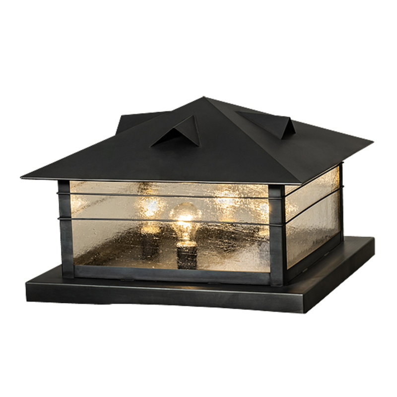 Arrowhead 4 - Light Pier Mount Light