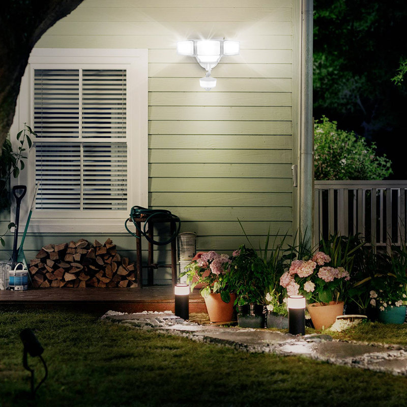 1 3 Head Weather Resistant Outdoor Security Light with Night Light, White