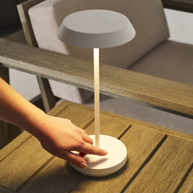 Tepa Accent Rechargeable Table Lamp, Matte White