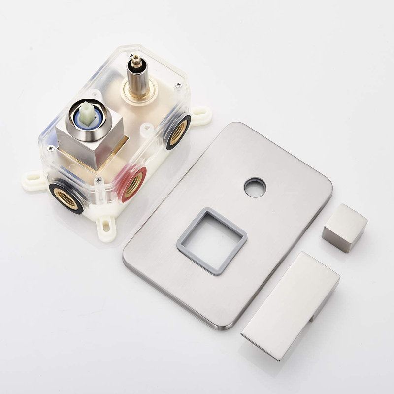 Robinet de douche avec valve brute