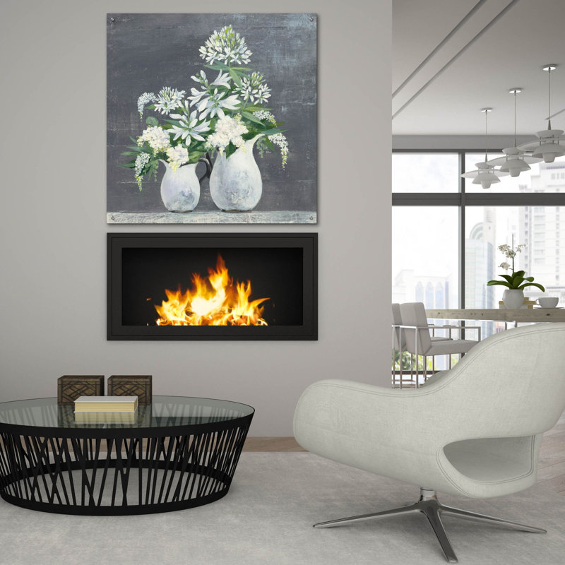 «Late Summer Bouquet 3 White Vase» par Julia Purinton, art mural en verre acrylique, H 36 po x l 36 po x P 0,2 po