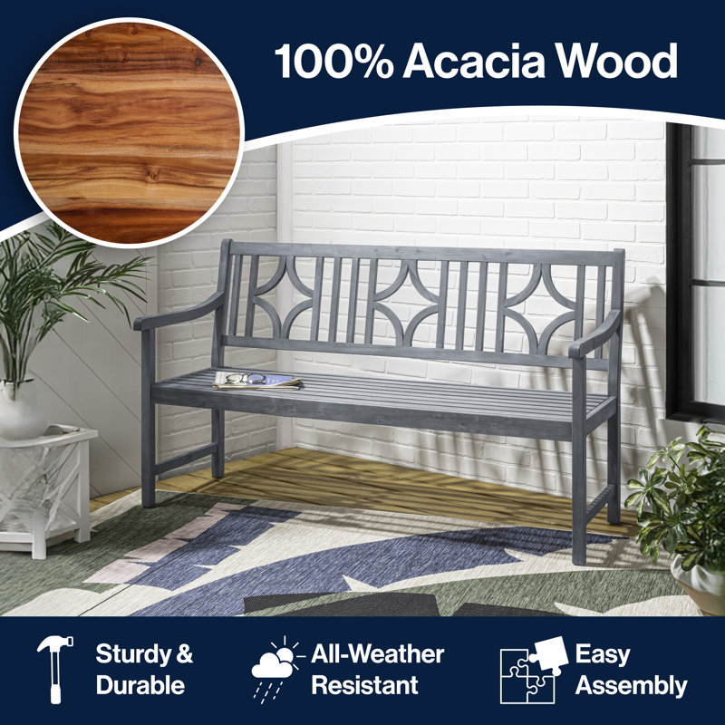Banc d'extérieur 59 po en bois d'acacia massif avec dossier géométrique et accoudoirs Sloane, Gris