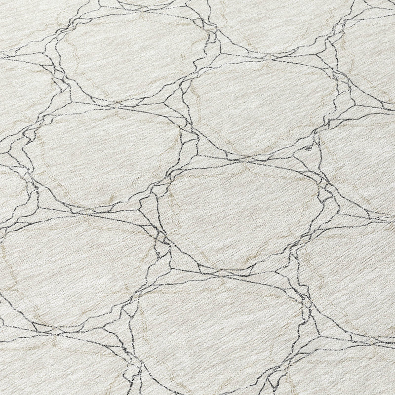 Ivory Geometric Machine-Washable Indoor/Outdoor Rug