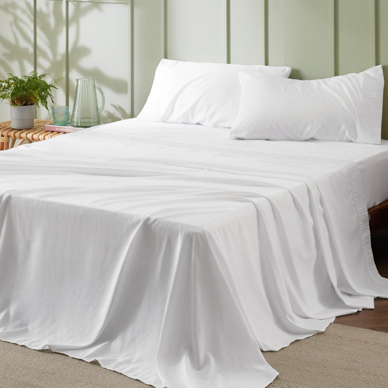 Bedsure Polyester Microfiber Sheet Set Hotel Luxury Sheets, Easy Care Cooling Bed Sheet Set 84GSM(80" x 95")GentleSoft™️